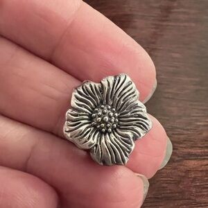 lori bonn sterling Silver daisy Flower  slider charm for bracelet
